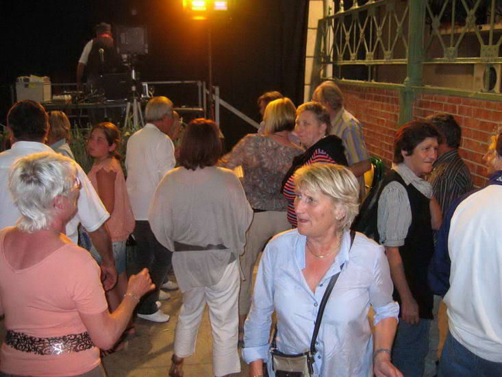 212.jpg